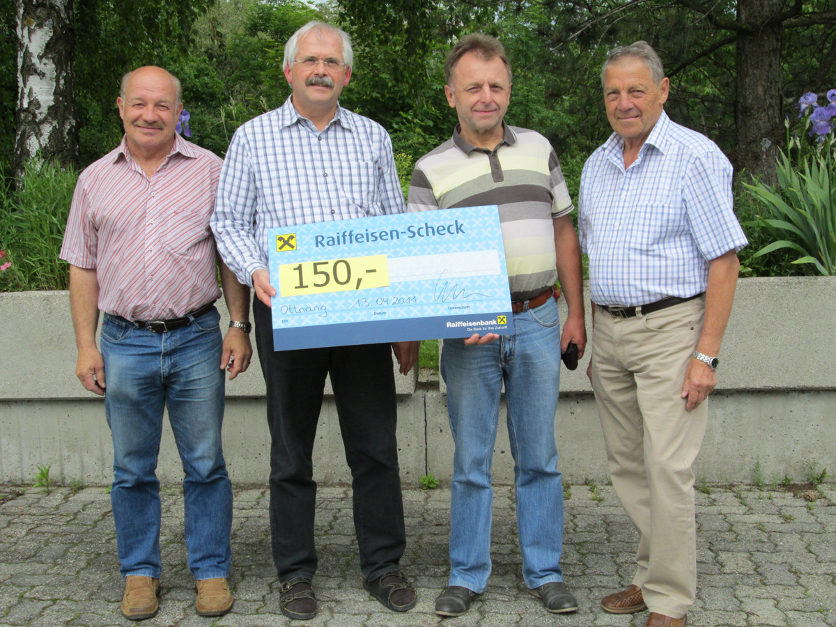 Spendenübergabe Wiedhacker