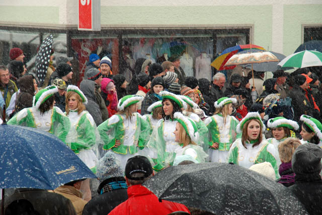 faschingszug2010037