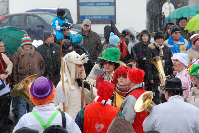 faschingszug2010040