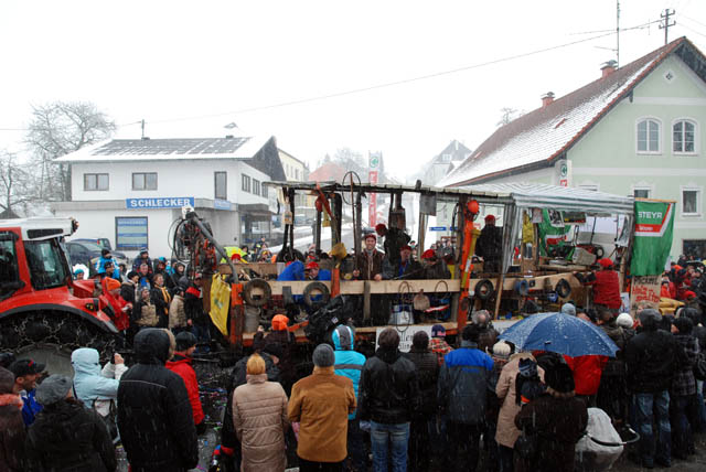 faschingszug2010111