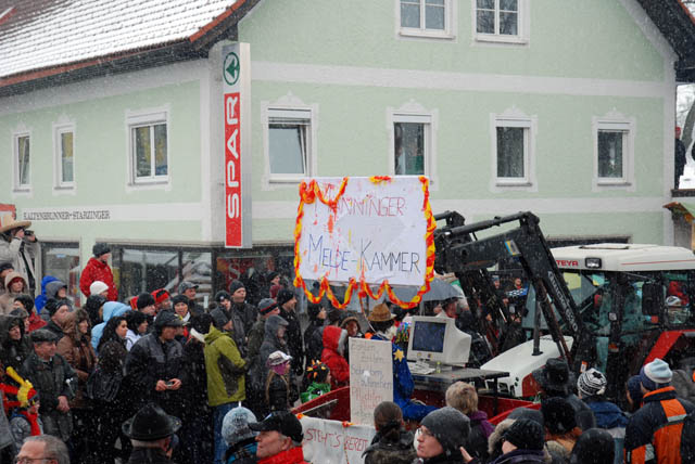 faschingszug2010116