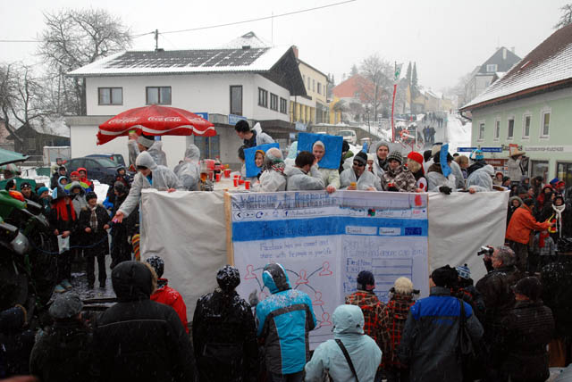 faschingszug2010170
